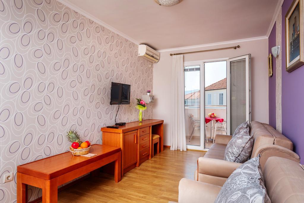 Apartments Perper Tivat Exterior photo